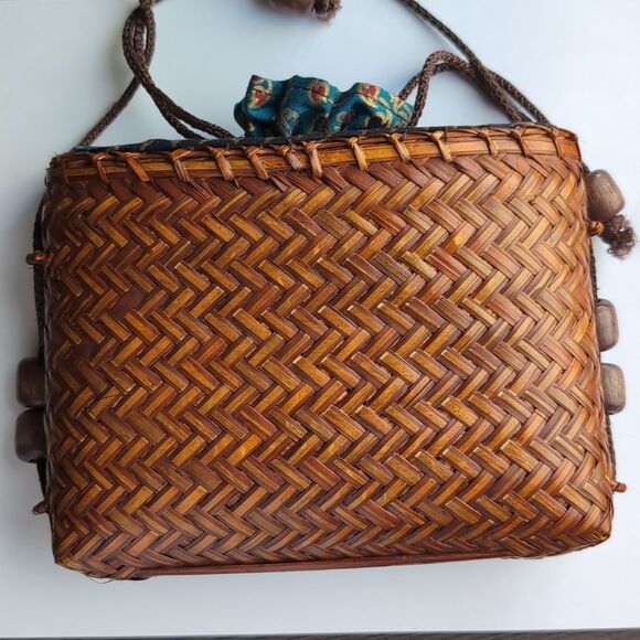 Unique Vintage Woven Brown Rattan Wicker Mini Bag - Picture 3 of 12